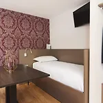 호텔 Logis Duquesne 낭트