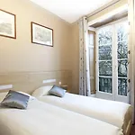 Szálloda Logis Duquesne