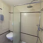 Logis Duquesne 2* Nantes