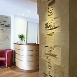 Szálloda Logis Duquesne