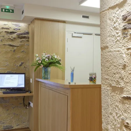 Hotel Logis Duquesne