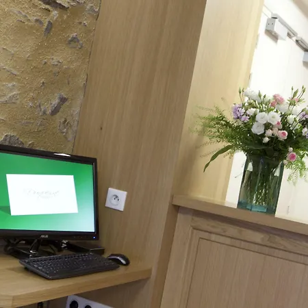 Logis Duquesne 2* Nantes