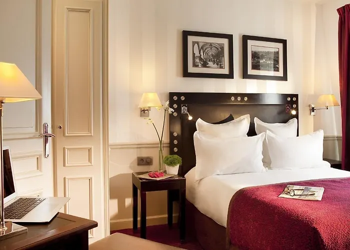 Hotell Logis Duquesne Nantes