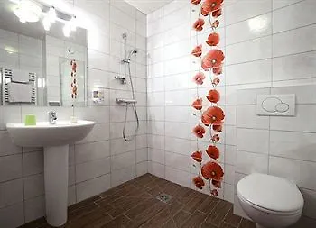 Logis Duquesne Hotell