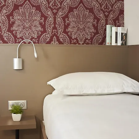 Logis Duquesne Hotel Nantes