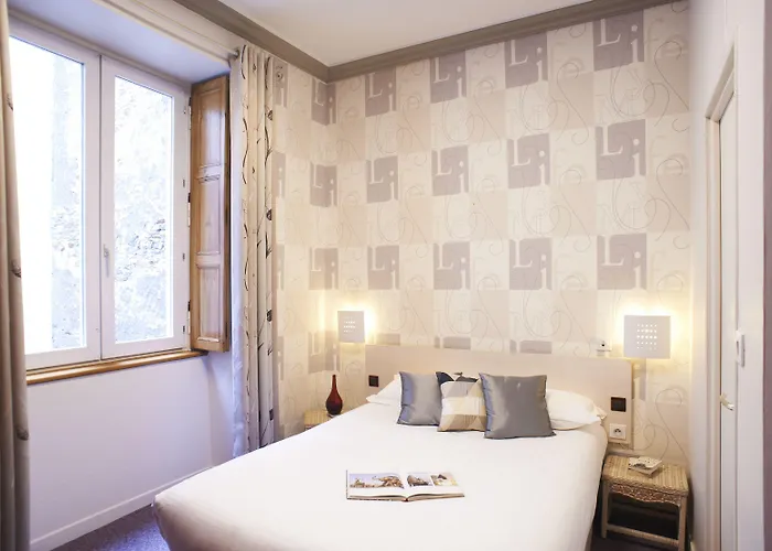 Hotel Logis Duquesne Nantes